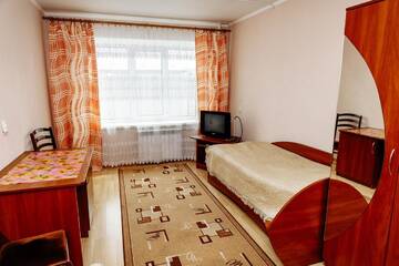 Фото номера Двухместный номер с 2 отдельными кроватями Отель Гостиница Сморгонь г. Сморгонь 13